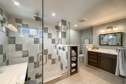 $995,000 | 1183 Twin Peaks Circle, Longmont, CO 80503
