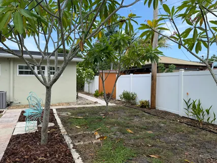 $499,900 | 2061 Southwest 38th Avenue, Fort Lauderdale, FL 33312