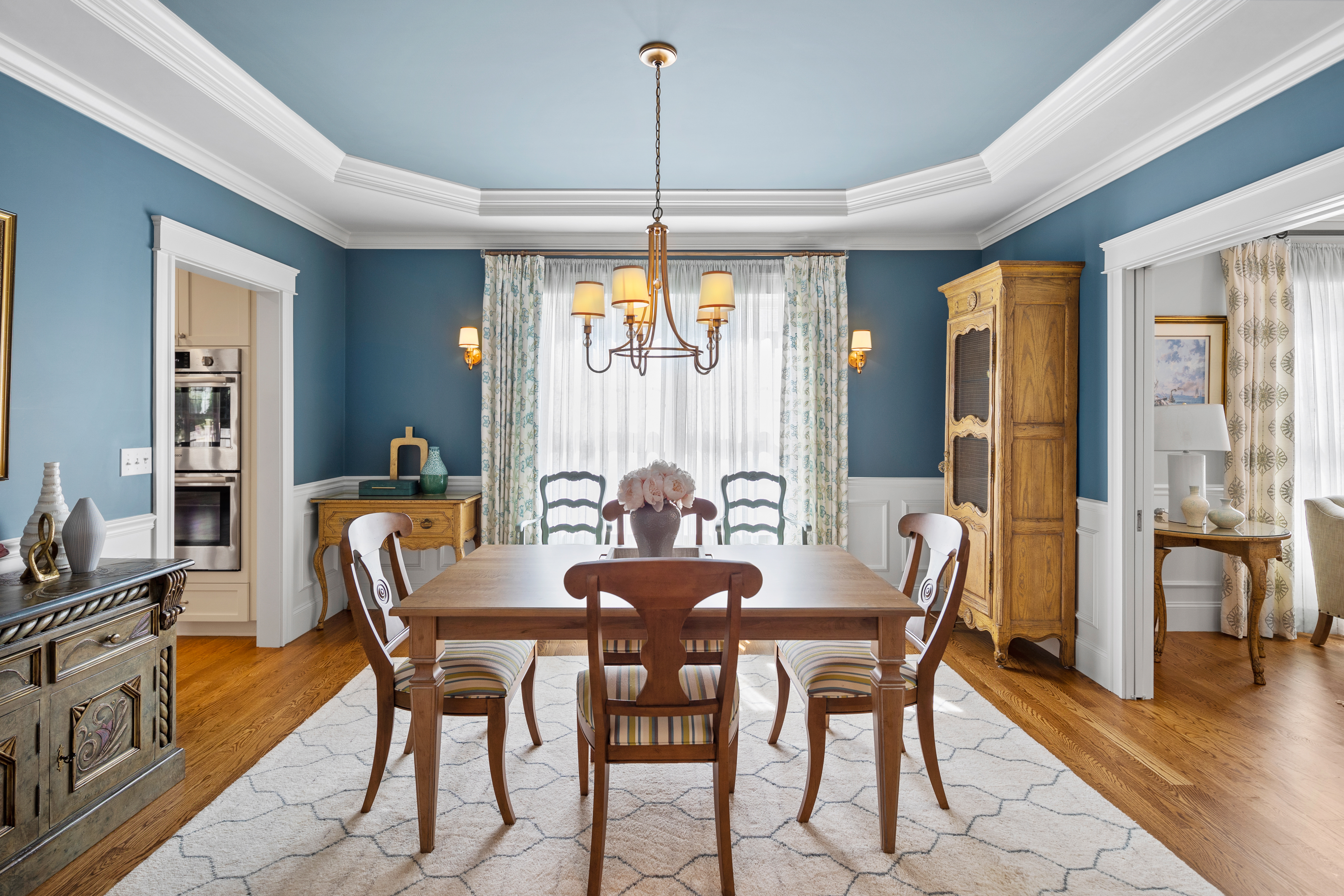 136 Manning Street Needham Heights, MA 02494 - Photo 10 of 33