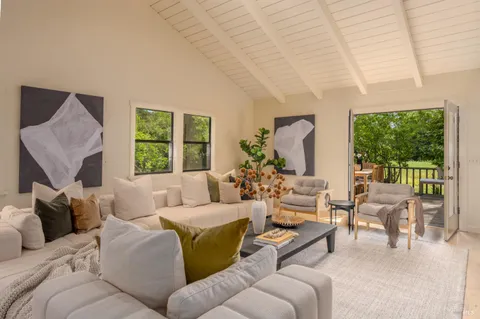 $2,450,000 | 18320-18330 Carriger Road, Sonoma, CA 95476