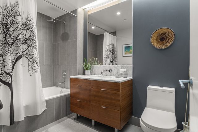 $2,125,000 | 205 Water Street, Unit 3C | DUMBO