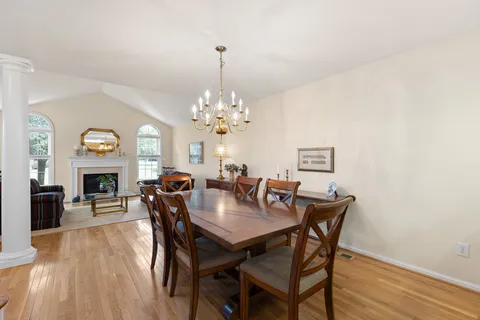 $565,000 | 115 LYNTHWAITE Farm Lane, Wilmington, DE 19803
