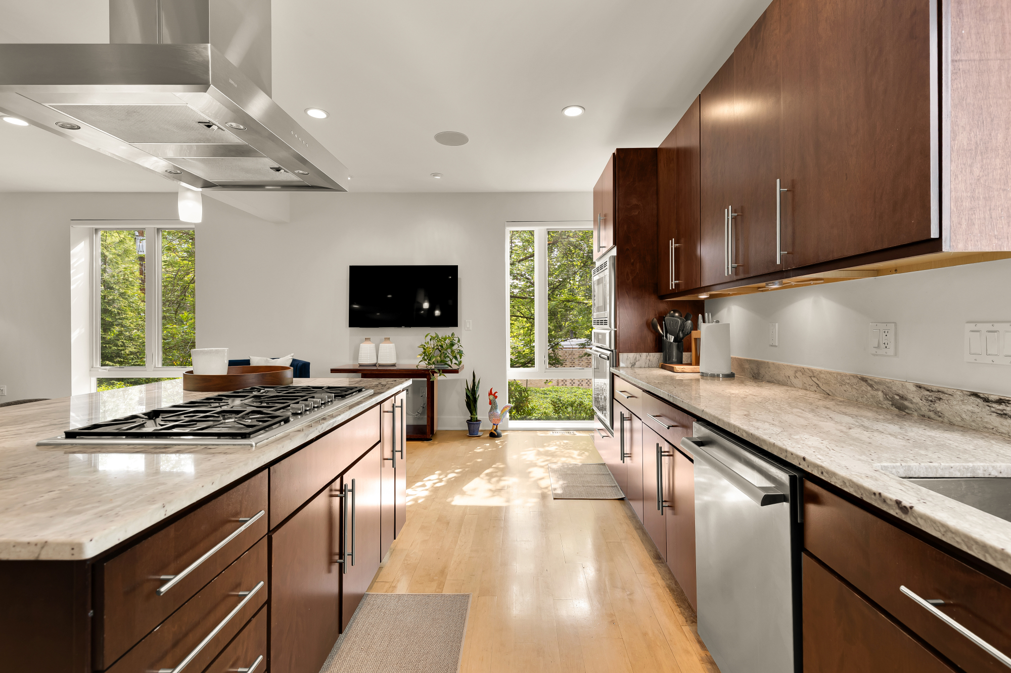 2867 Tilden Street Northwest Washington, DC 20008 - Photo 30 of 94
