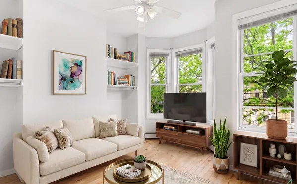 $3,500 | 22-18 41st Street, Unit 2R | Astoria