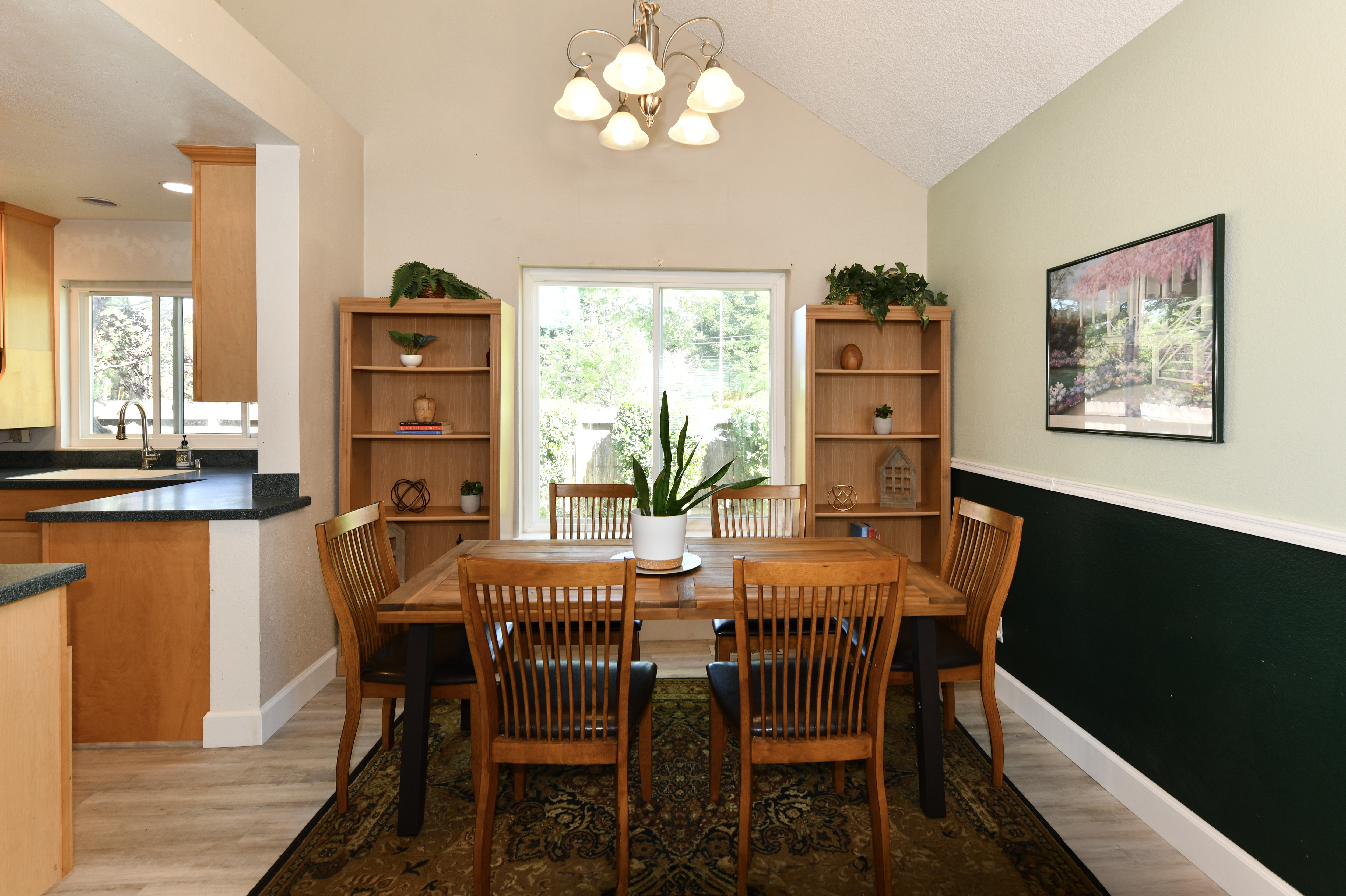 1106 Noyo Place Santa Rosa, CA 95401 - Photo 5 of 27