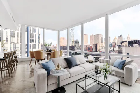 $3,995,000 | 111 Murray Street, Unit 16A | TriBeCa