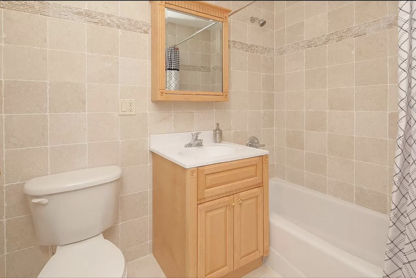 30 Devoe Street, Unit 3A Brooklyn, NY 11211 - Photo 5 of 6