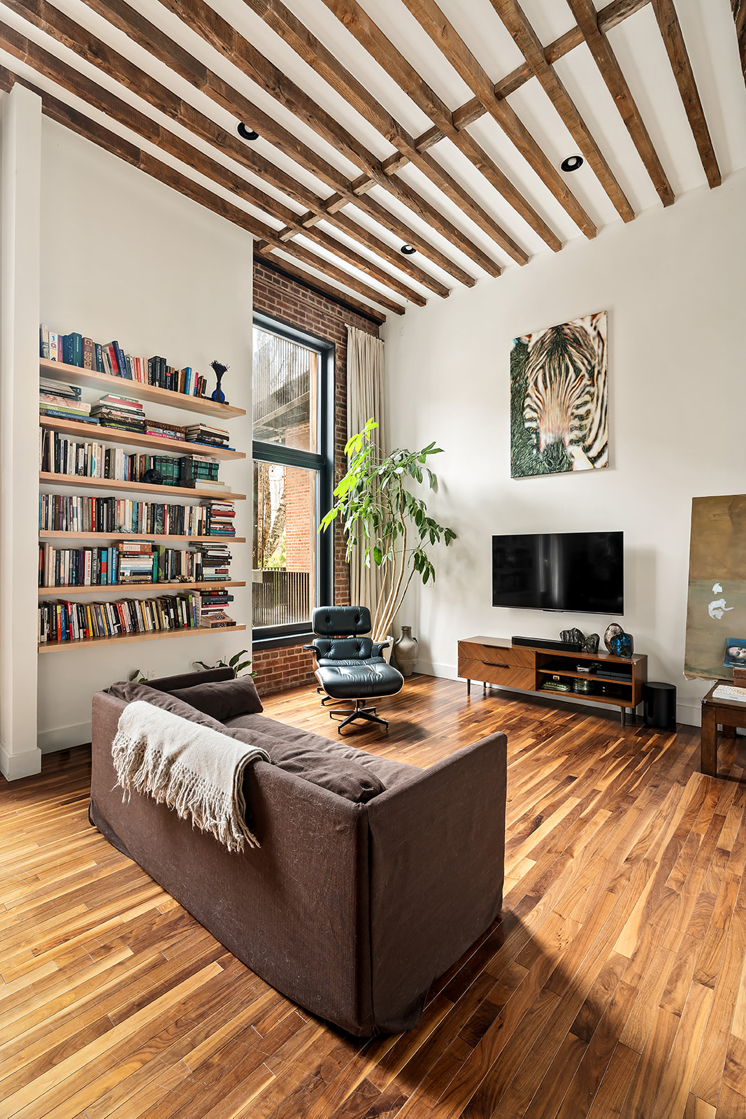 533 Leonard Street, Unit 1B Brooklyn, NY 11222 - Photo 2 of 12