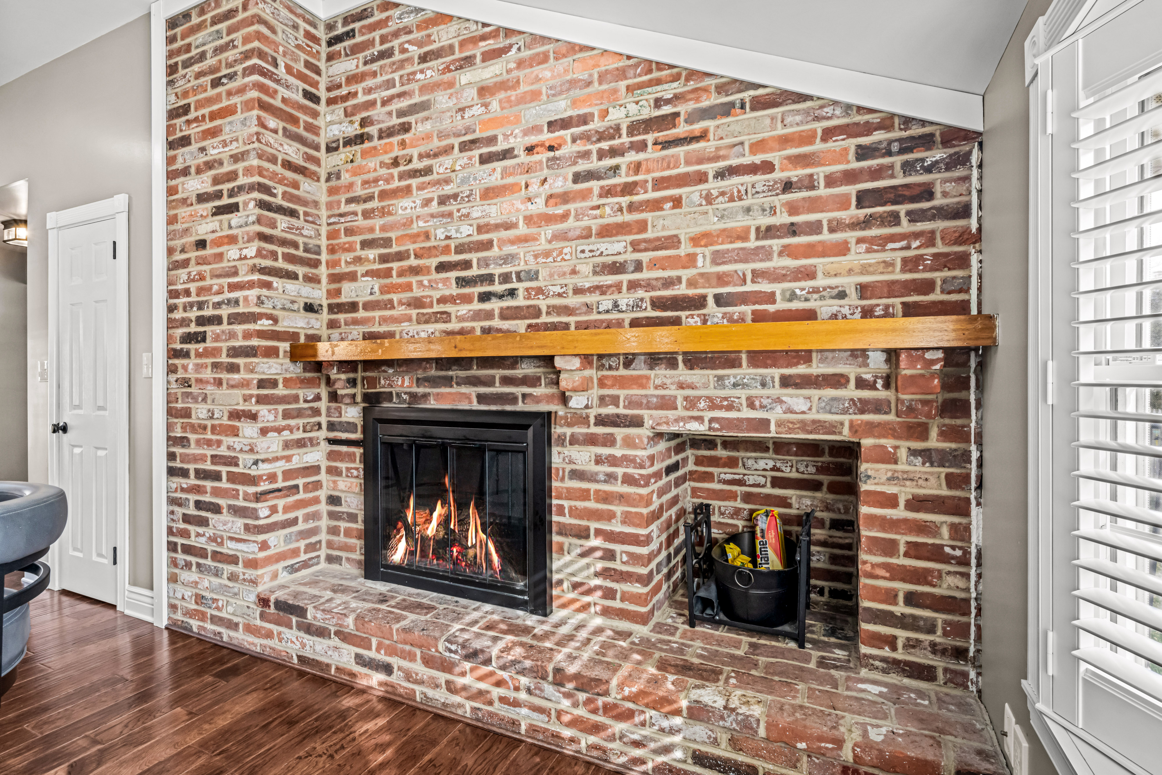 430 Pelham Road Cherry Hill, NJ 08034 - Photo 19 of 48 a room with fireplace and wooden floor