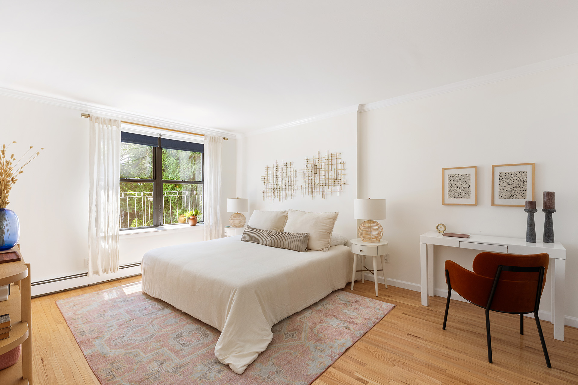 283 Hicks Street, Unit 4B Brooklyn, NY 11201 - Photo 8 of 15 a living room with furniture and a window