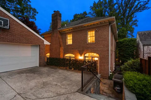 Contact Agent | 5313 Massachusetts Avenue, Bethesda, MD 20816