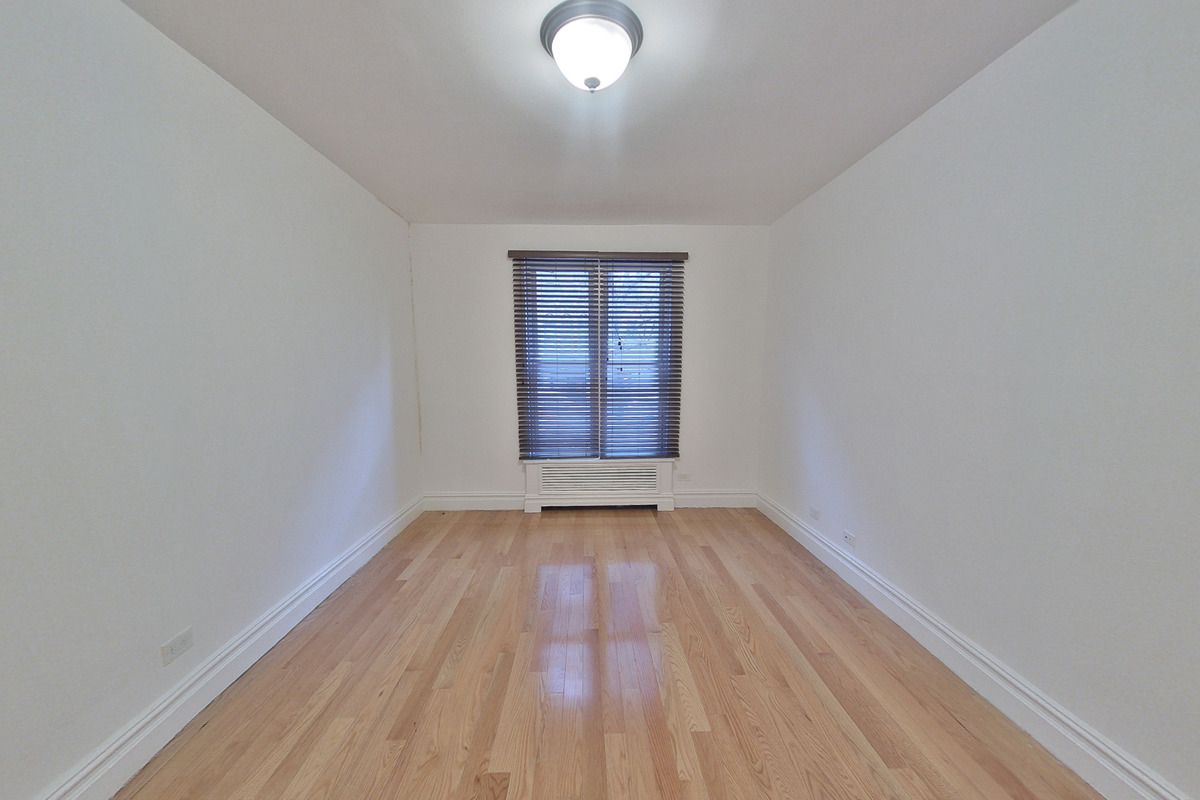 330 East 58th Street, Unit 2D Manhattan, NY 10022 - Photo 4 of 6