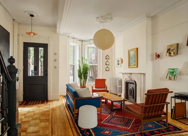 $18,500 | 366 6th Avenue | Park Slope