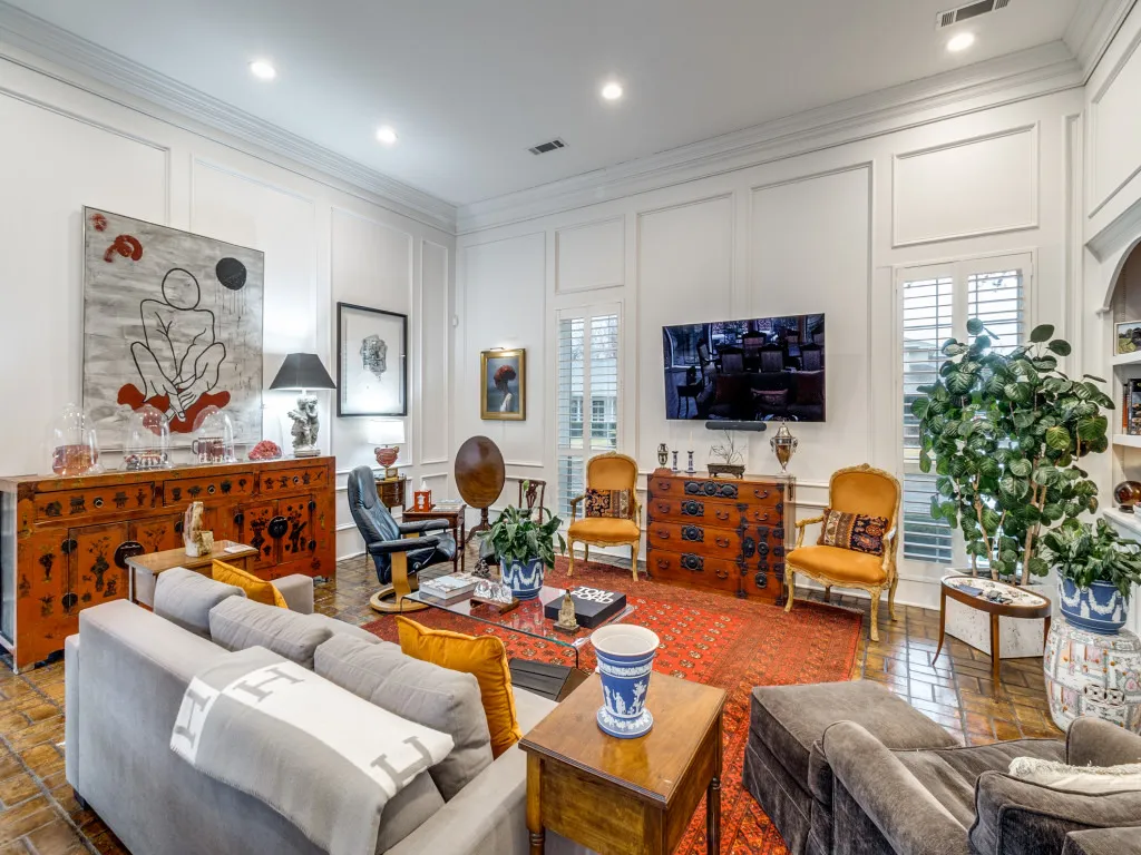 $1,200,000 | 5723 Overdowns Drive, Dallas, TX 75230