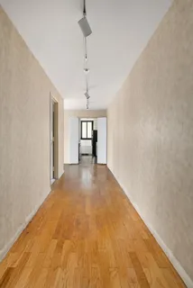 $1,470,000 | 40 East 94th Street, Unit 6F | Upper East Side