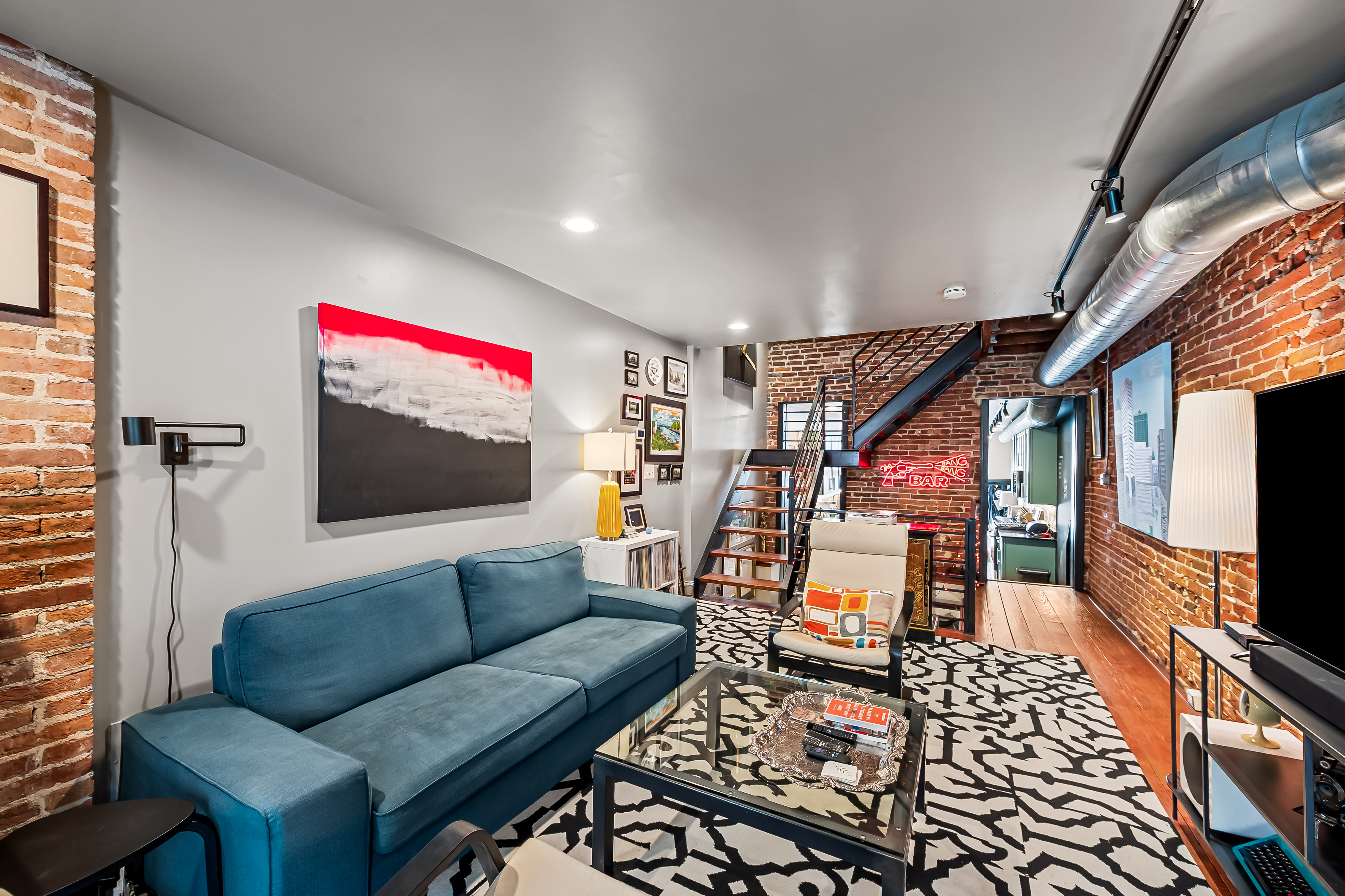 1240 Riverside Avenue Baltimore, MD 21230 - Photo 5 of 54