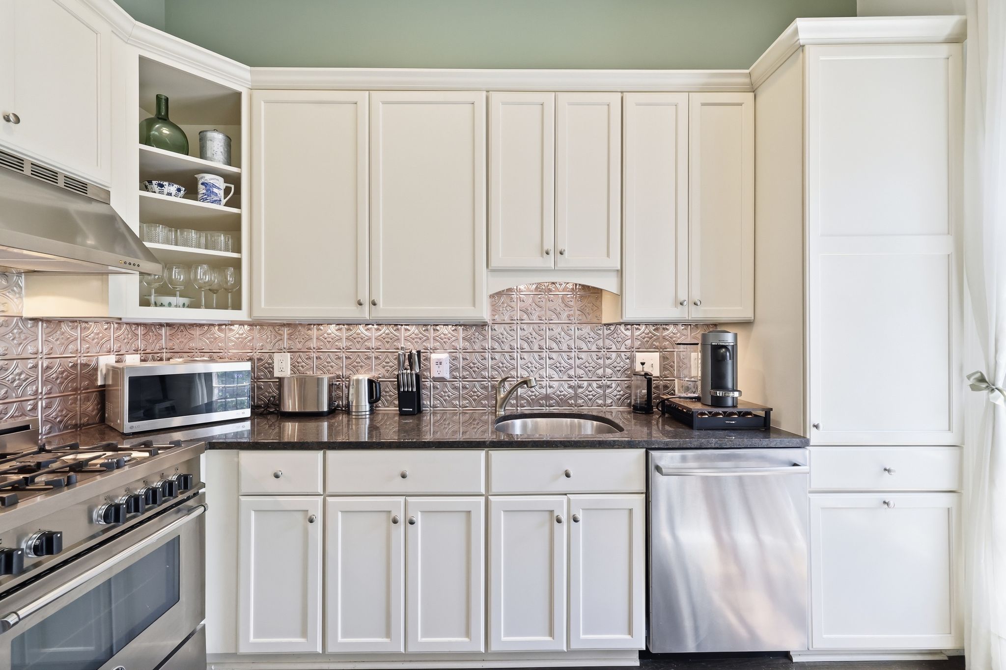 1863 Kalorama Road Northwest, Unit 2A Washington, DC 20009 - Photo 20 of 28 Gallery Image 20