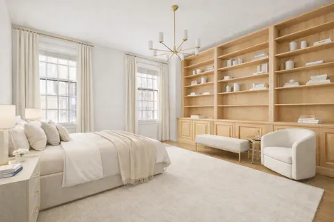 $985,000 | 162 East 80th Street, Unit 1B | Upper East Side