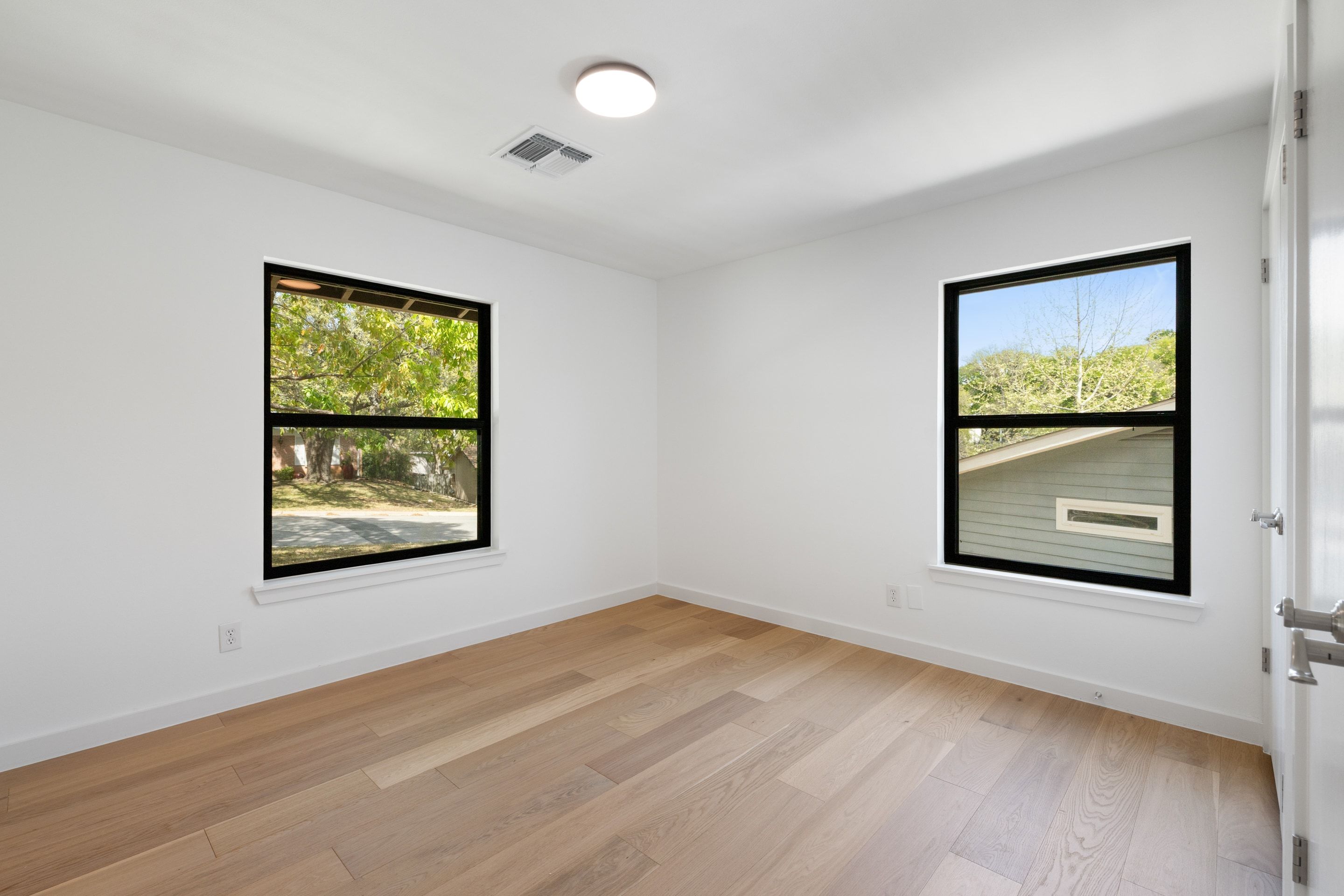 2503 Rockingham Drive Austin, TX 78704 - Photo 26 of 56