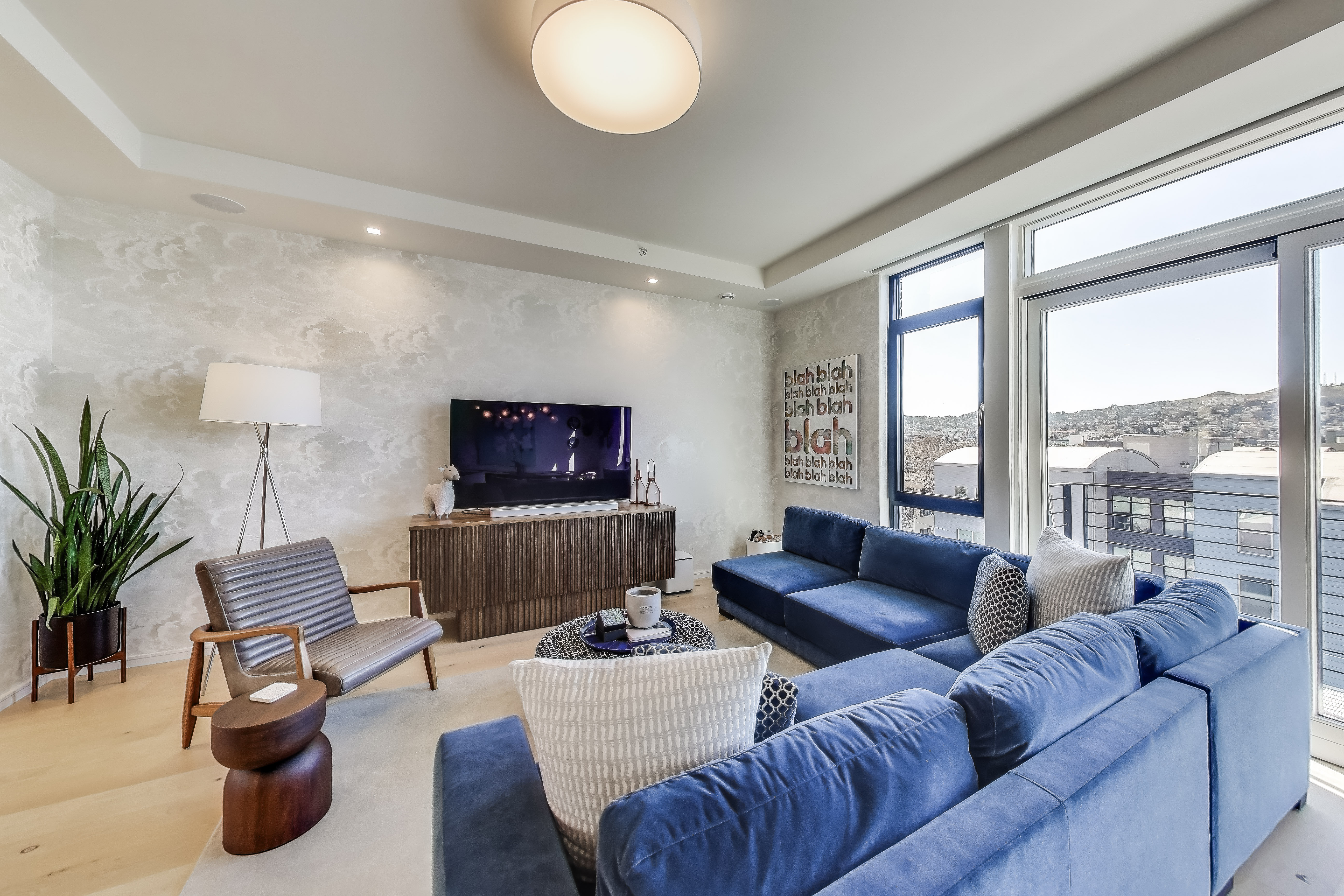 685 Florida Street, Unit PH San Francisco, CA 94110 - Photo 10 of 50