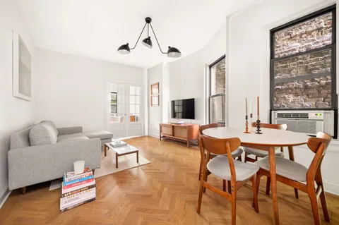 $650,000 | 234 West 16th Street, Unit 3D | Chelsea