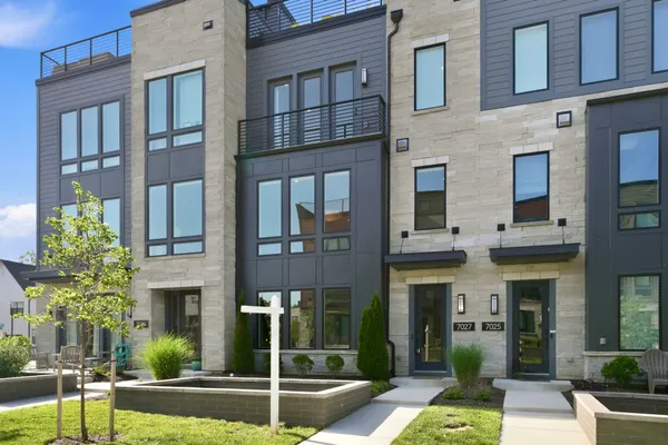 $1,525,000 | 7027 Artesa Lane, Bethesda, MD 20817