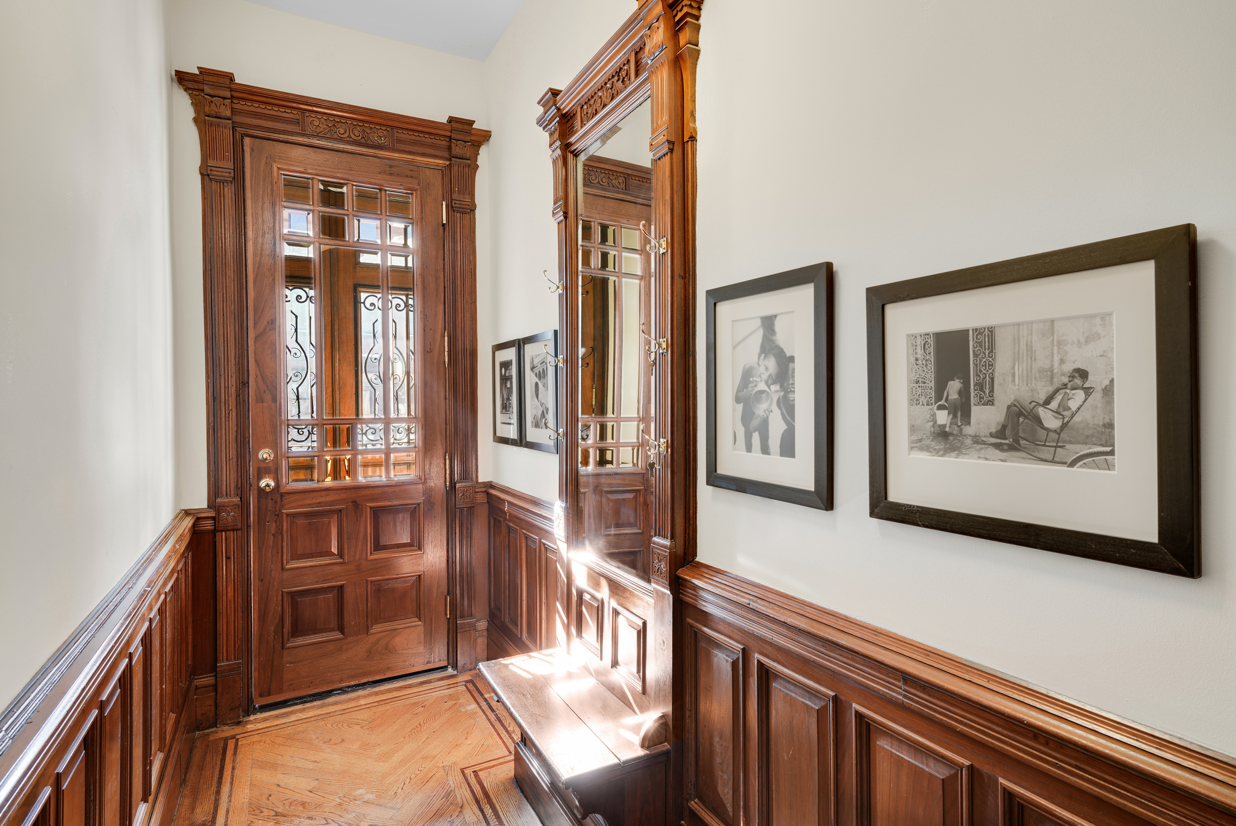 347 West 121st Street Manhattan, NY 10027 - Photo 4 of 16 a view of front door with hallway