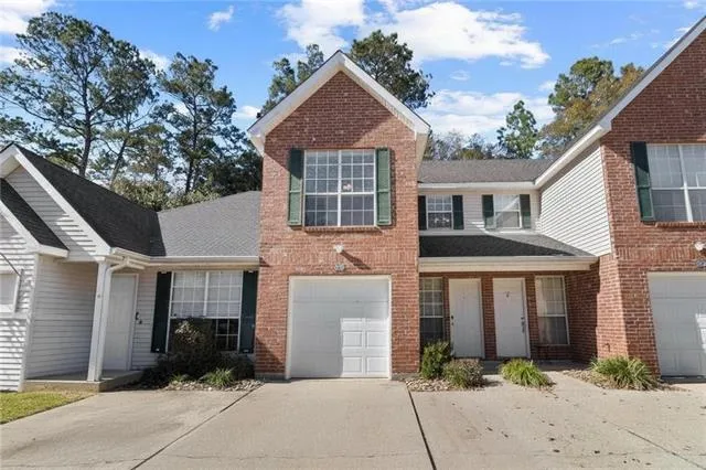 $215,000 | 100 Covington Meadow Circle, Unit B, Covington, LA 70433