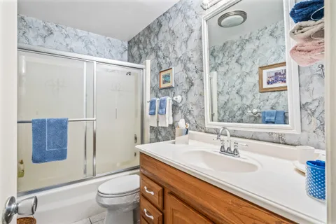 $285,000 | 5400 Highway A1a, Unit H24, Vero Beach, FL 32963