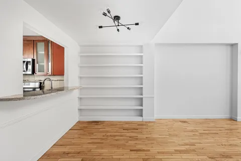 $1,995,000 | 126 Waverly Place, Unit 2F | Greenwich Village