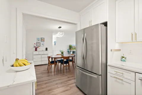 $297,000 | 4977 Battery Lane, Unit 1711, Bethesda, MD 20814