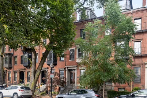 Contact Agent | 49 Worcester Street, Unit 4, Boston, MA 02118