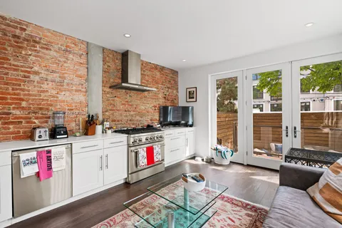 Contact Agent | 1442 Q Street Northwest, Washington, DC 20009