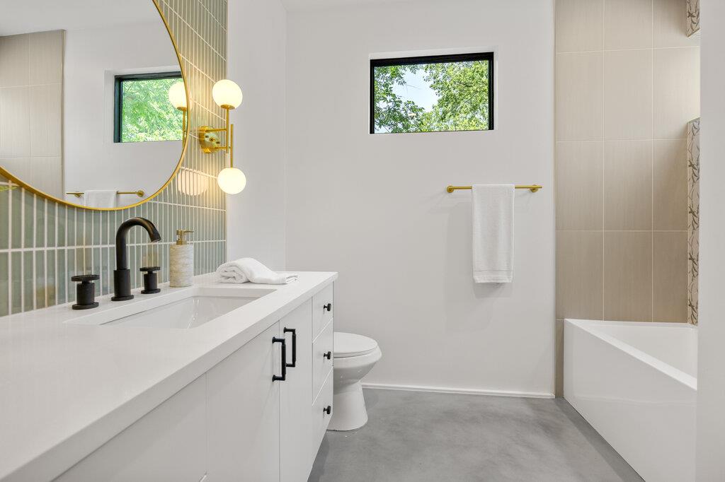 4506 Clawson Road Austin, TX 78745 - Photo 8 of 24 Gallery Image 8