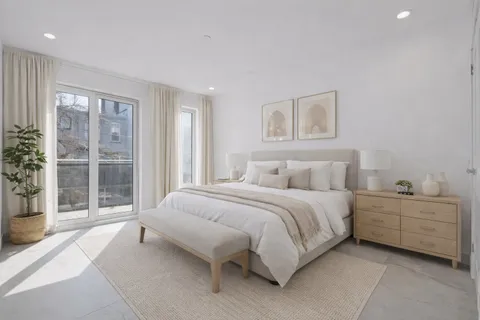 $700,000 | 122 Palmetto Street, Unit 2L | Bushwick