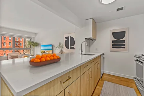 $895,000 | 171 West 131st Street, Unit 411 | Central Harlem