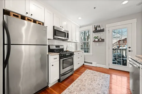$649,000 | 7 Knowlton Street, Unit 3, South Boston, MA 02127