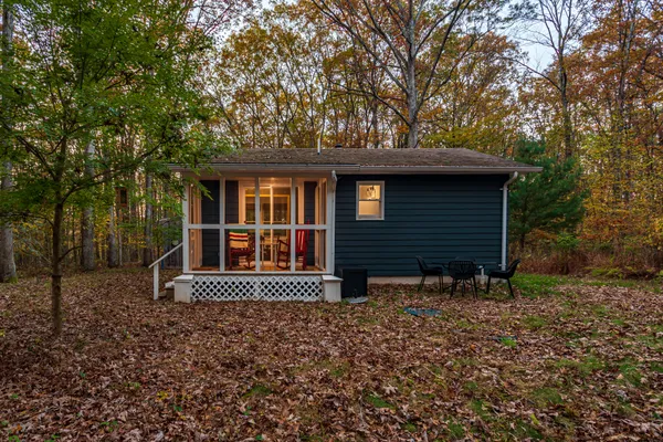 $225,000 | 117 White Oaks Road, Beach Lake, PA 18405