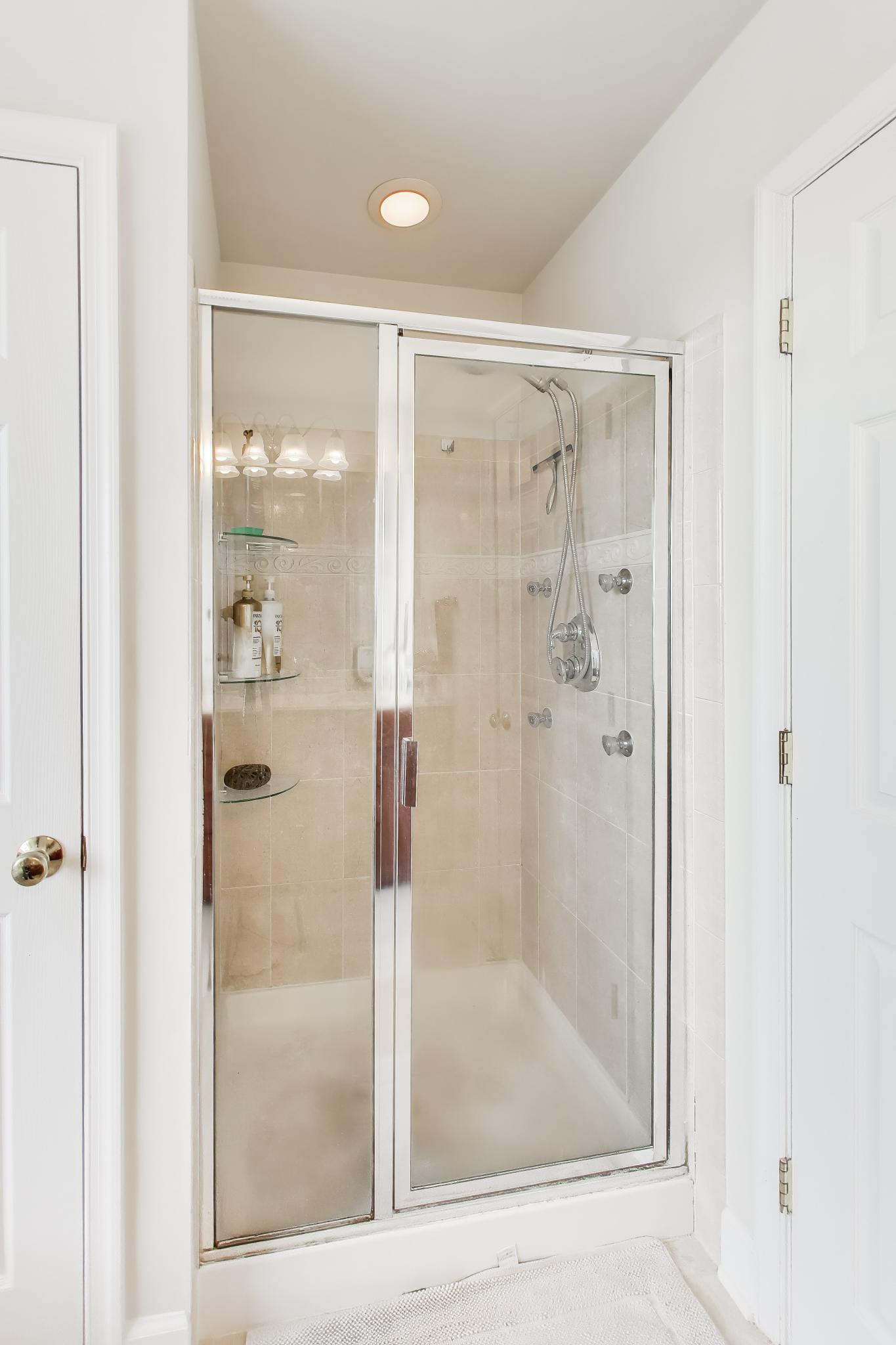 3236 Theodore R Hagans Drive Northeast Washington, DC 20018 - Photo 23 of 44