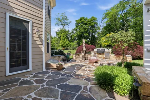 $1,750,000 | 302 Jefferson Drive, Malvern, PA 19355