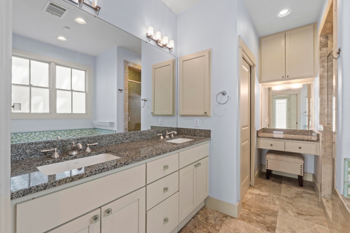 3810 Ridgelea Drive, Unit A Austin, TX 78731 - Photo 15 of 33