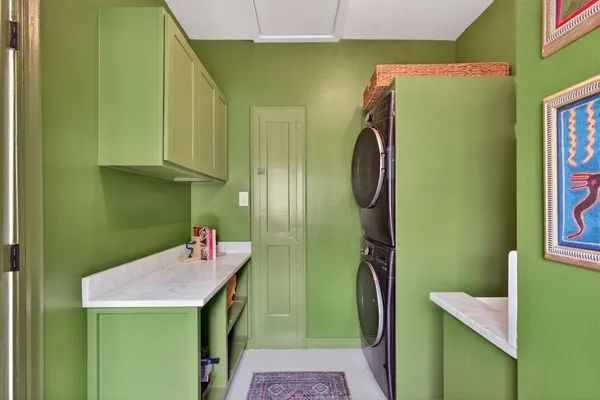 $1,195,000 | 6802 Clayton Avenue, Dallas, TX 75214