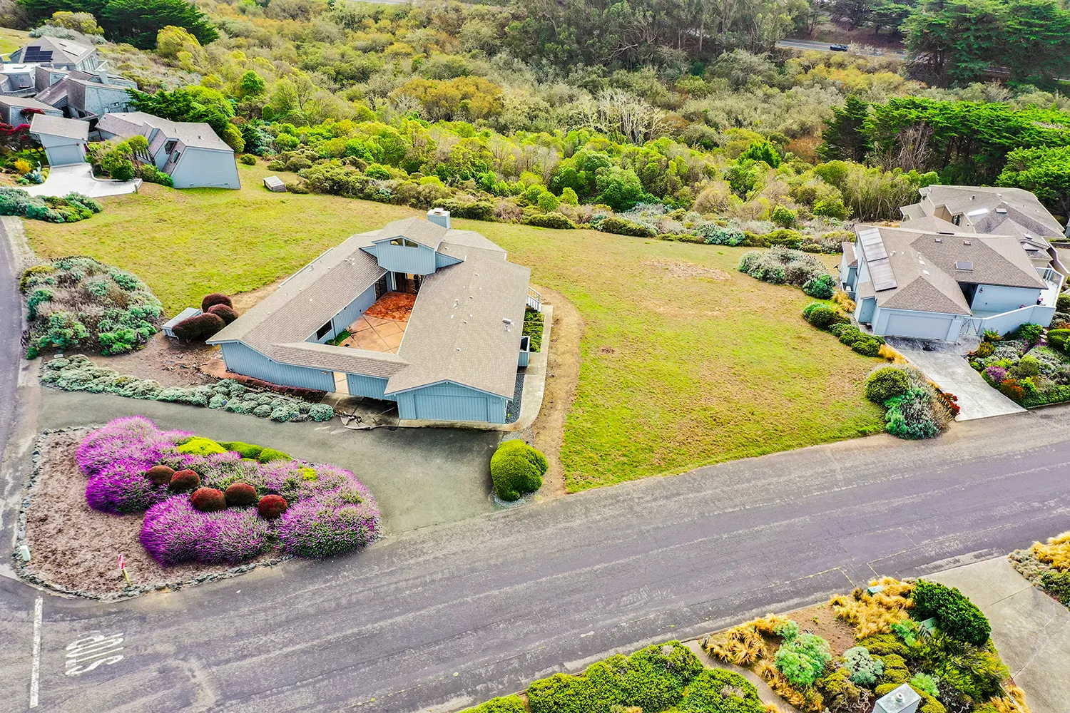 $2,000,000 | 190 Starboard Court, Bodega Bay, CA 94923