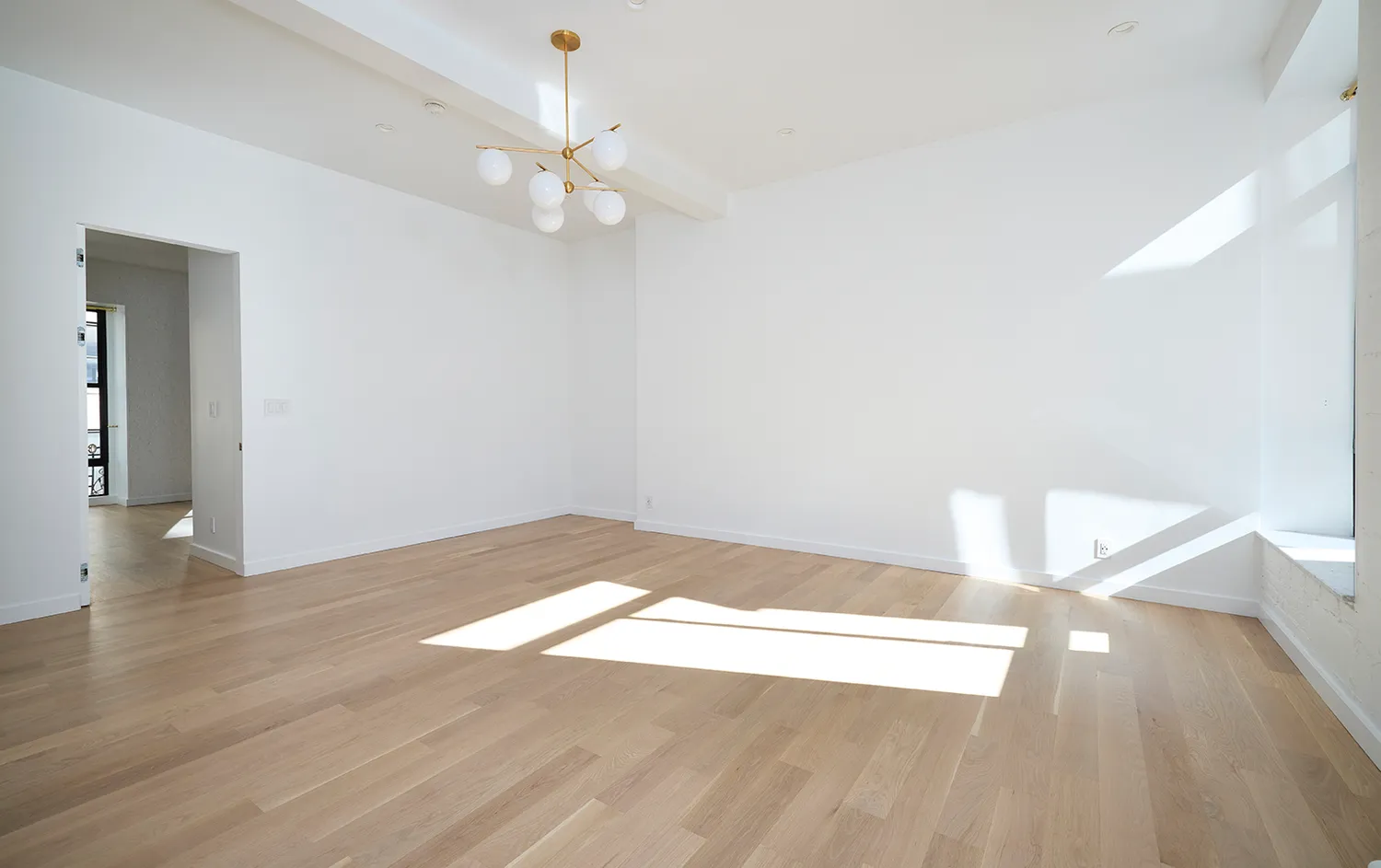 $1,550,000 | 23 East 10th Street, Unit 508 | Greenwich Village