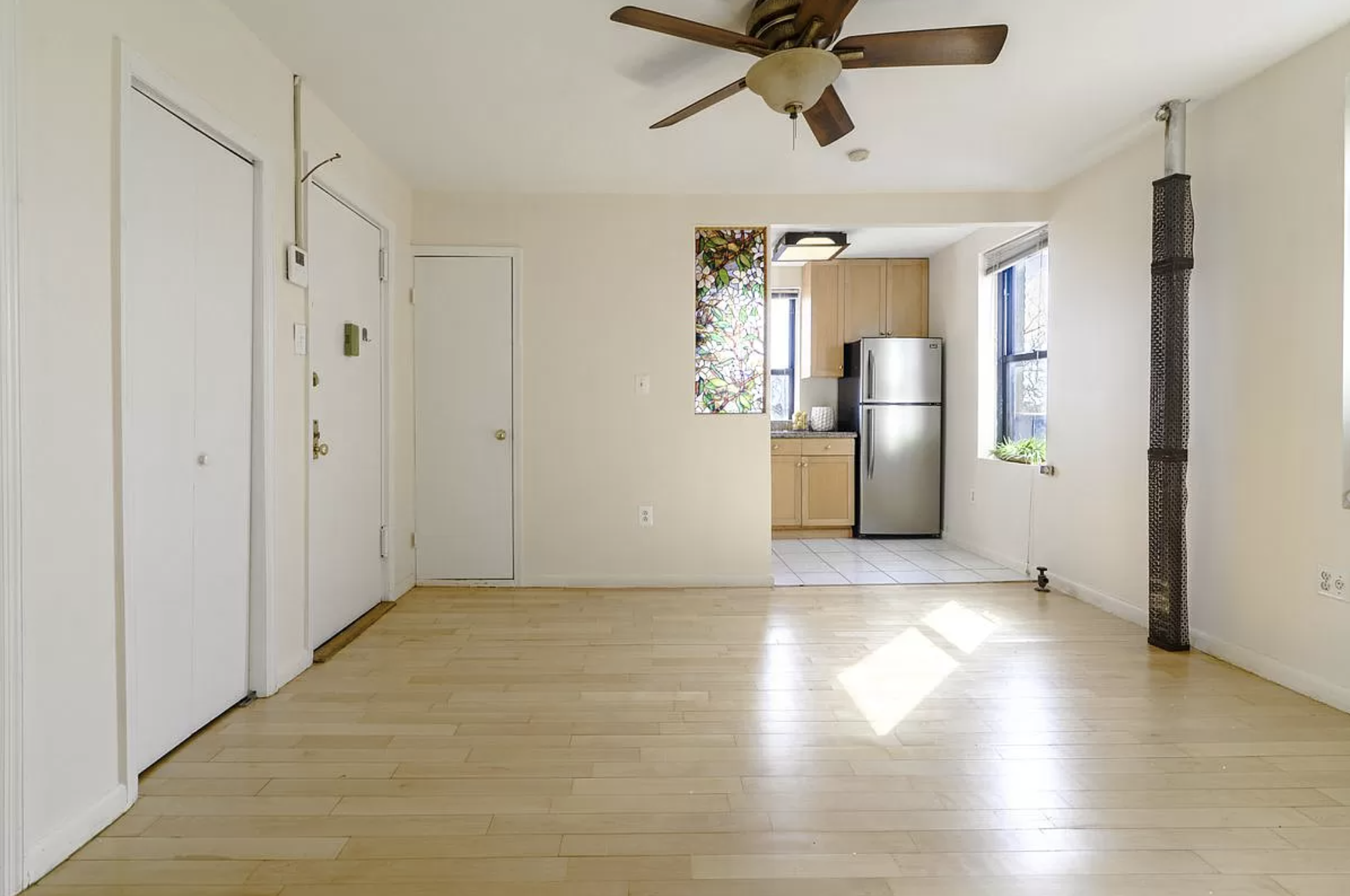 21-48 35th Street, Unit 5C Queens, NY 11105 - Photo 3 of 8