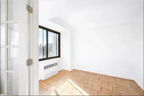 $5,400 | 175 West 12th Street, Unit 17K | West Village