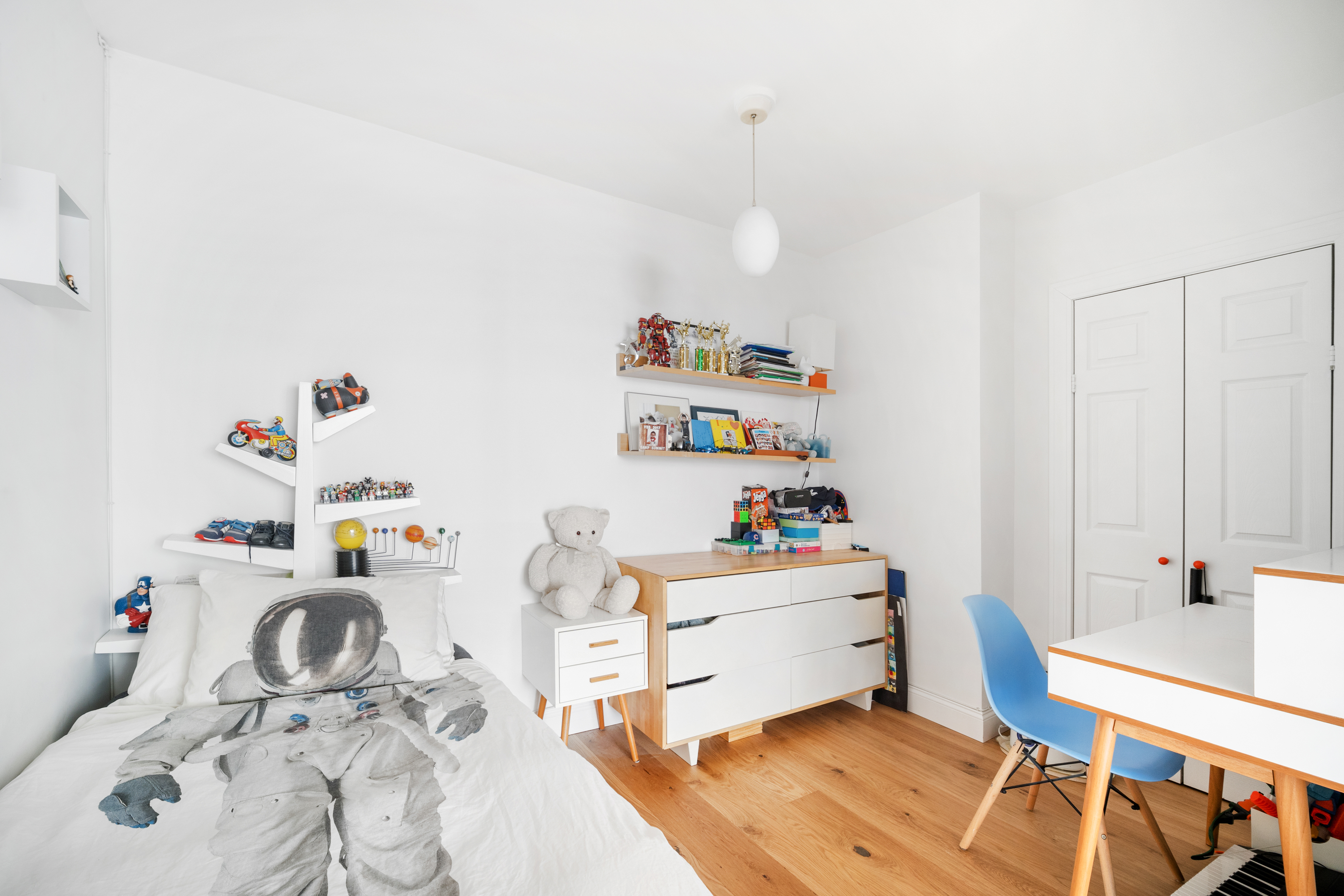 340 East 64th Street, Unit 2H Manhattan, NY 10065 - Photo 6 of 10