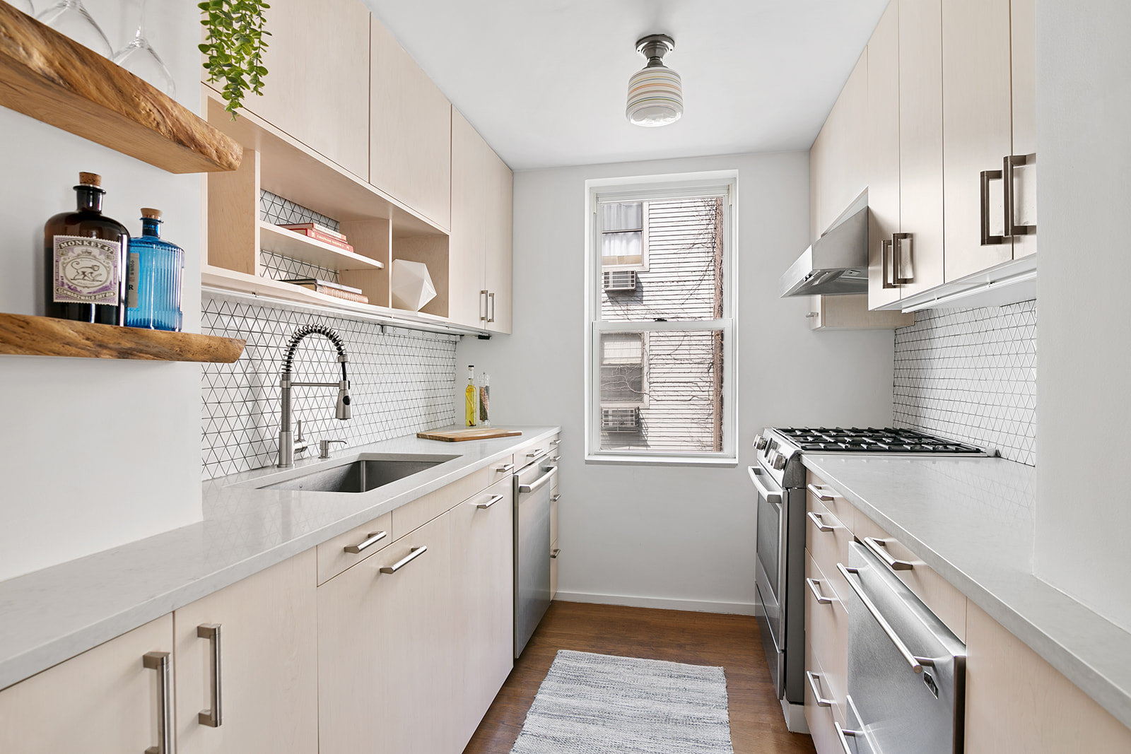 124 North 3rd Street, Unit 2 Brooklyn, NY 11249 - Photo 4 of 10