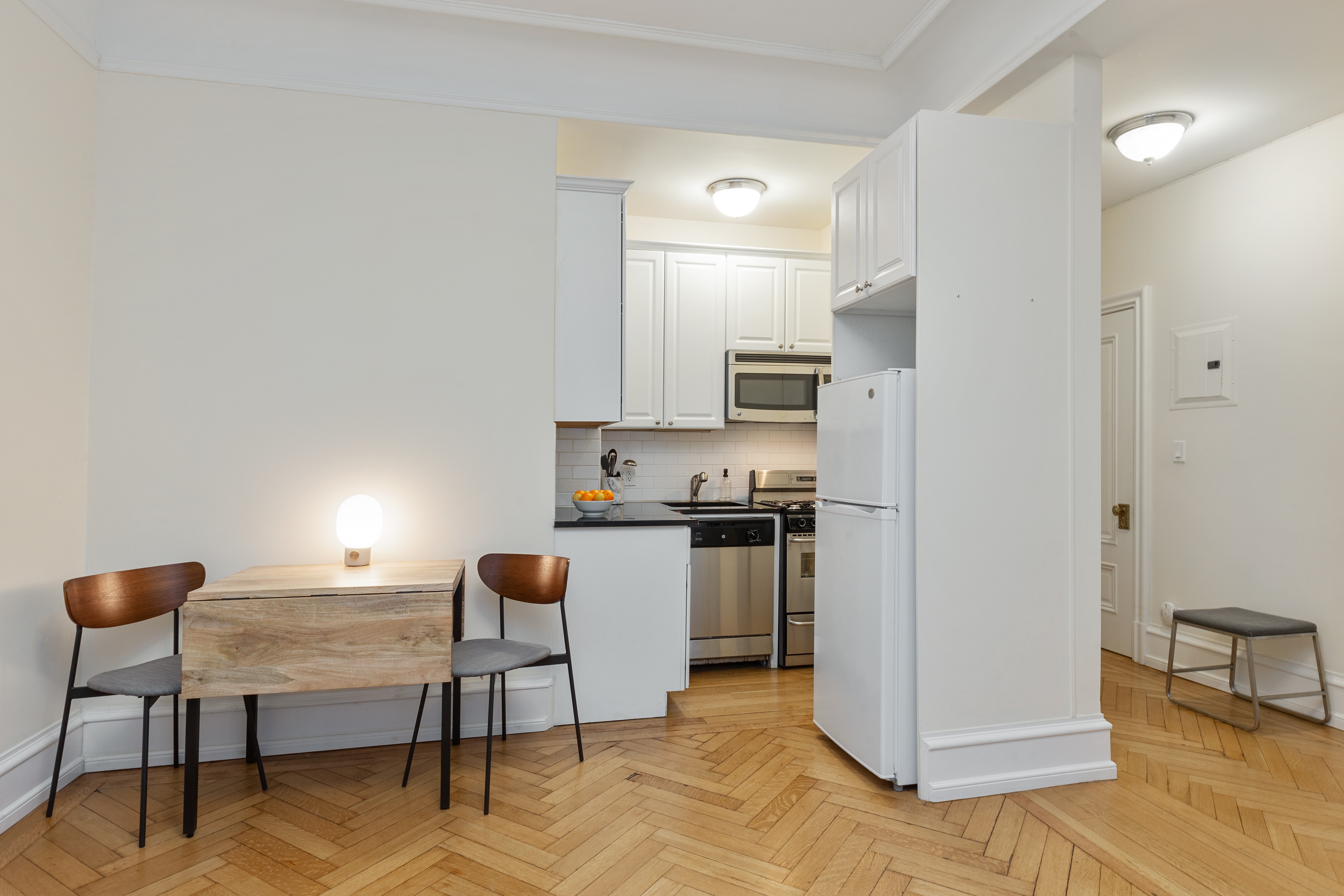 2109 Broadway, Unit 706 Manhattan, NY 10023 - Photo 2 of 10