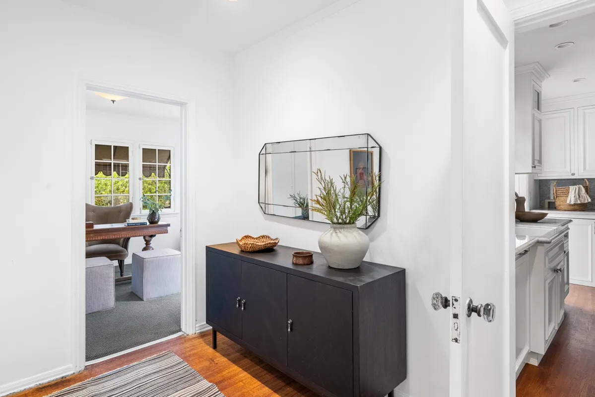 $1,849,000 | 926 Burnside Avenue, Los Angeles, CA 90036